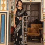 PRINT Saree - BLACK
