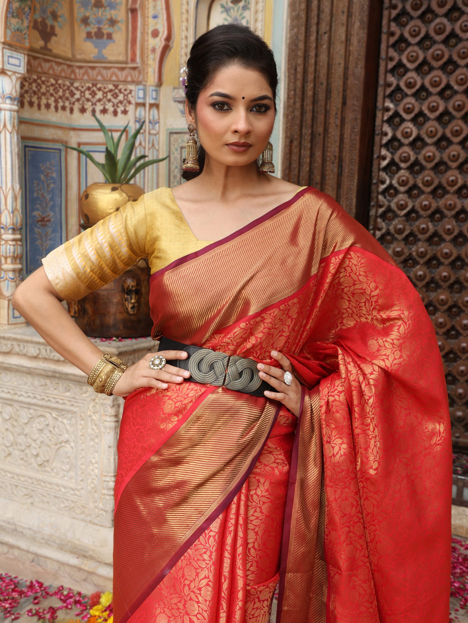 JACQUARD Saree - RED - Image 3
