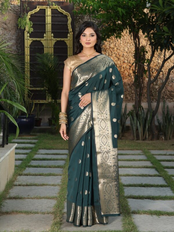 JACQUARD Saree - GREEN