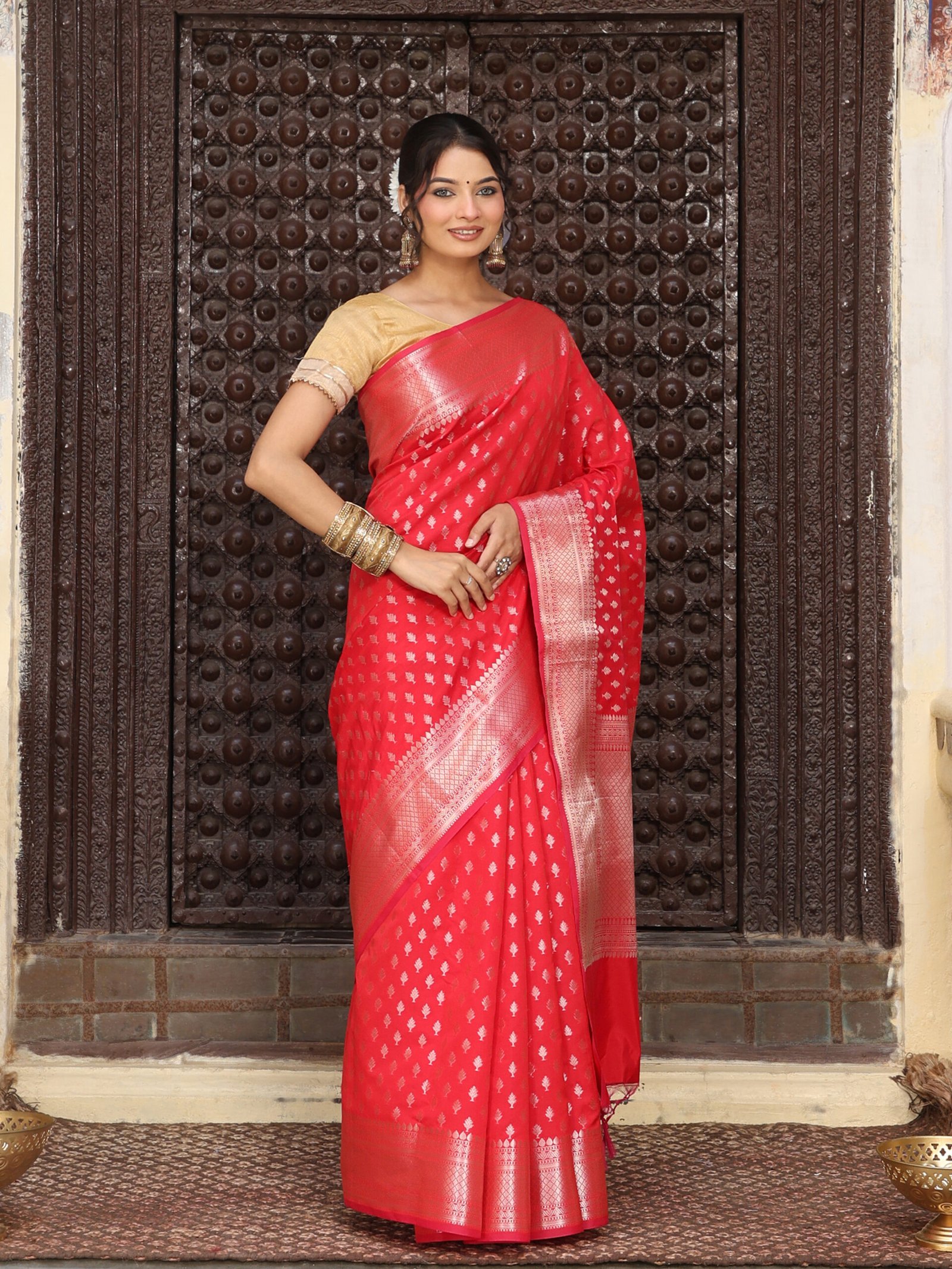 JACQUARD Saree - RED - Image 5
