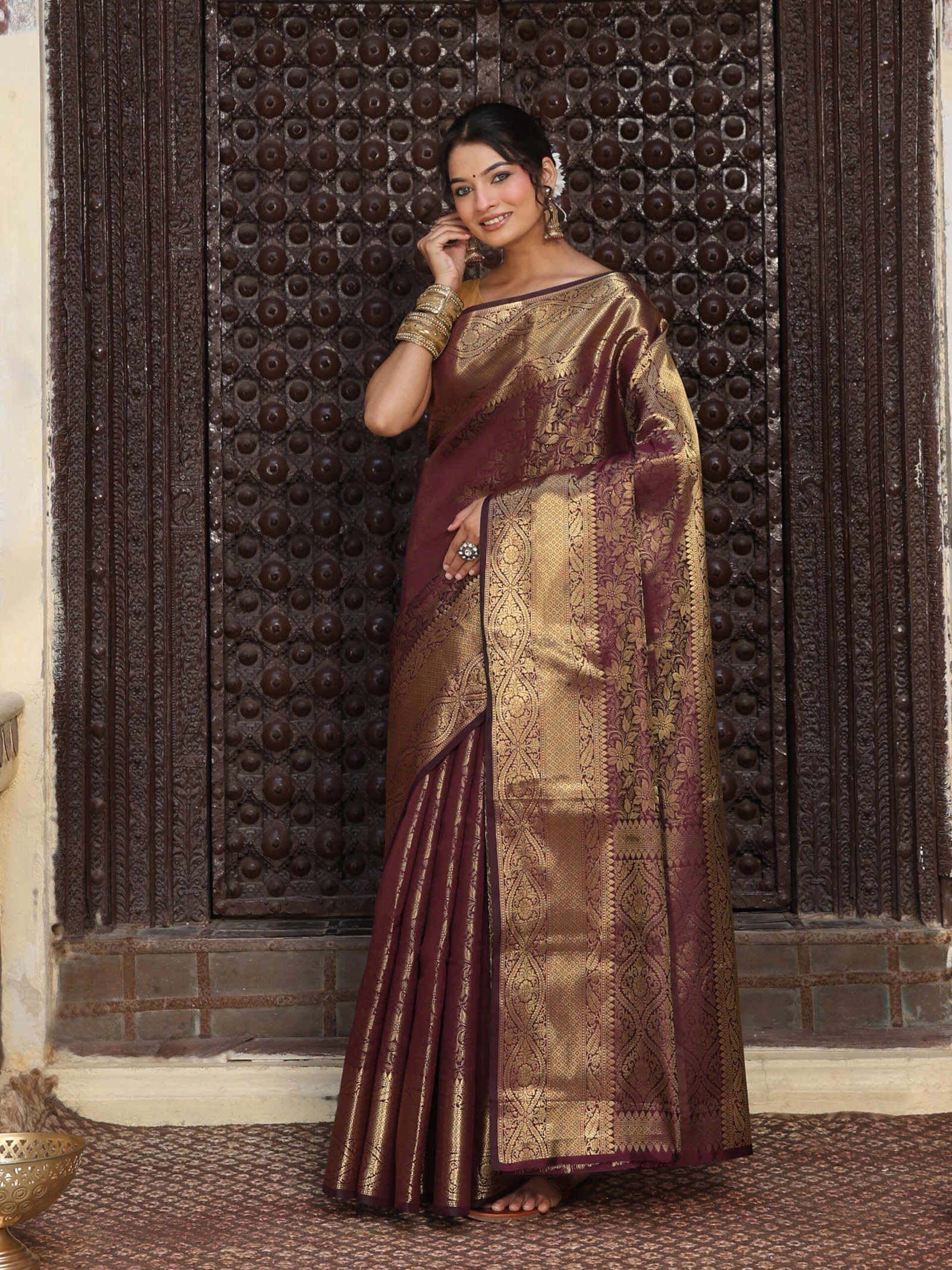 JACQUARD Saree - BROWN - Image 6
