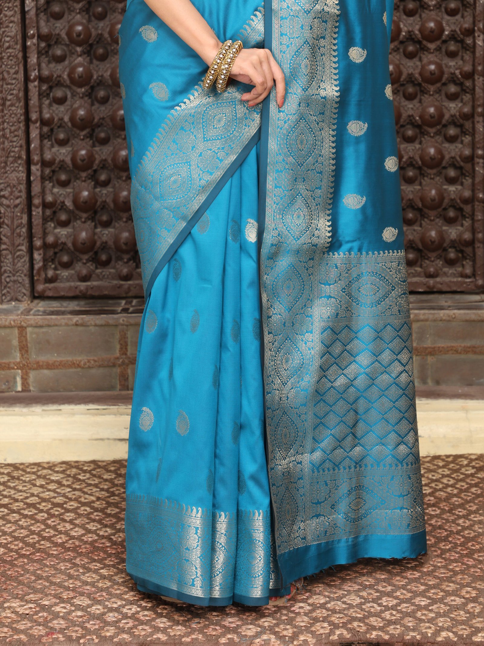 JACQUARD Saree - BLUE - Image 9