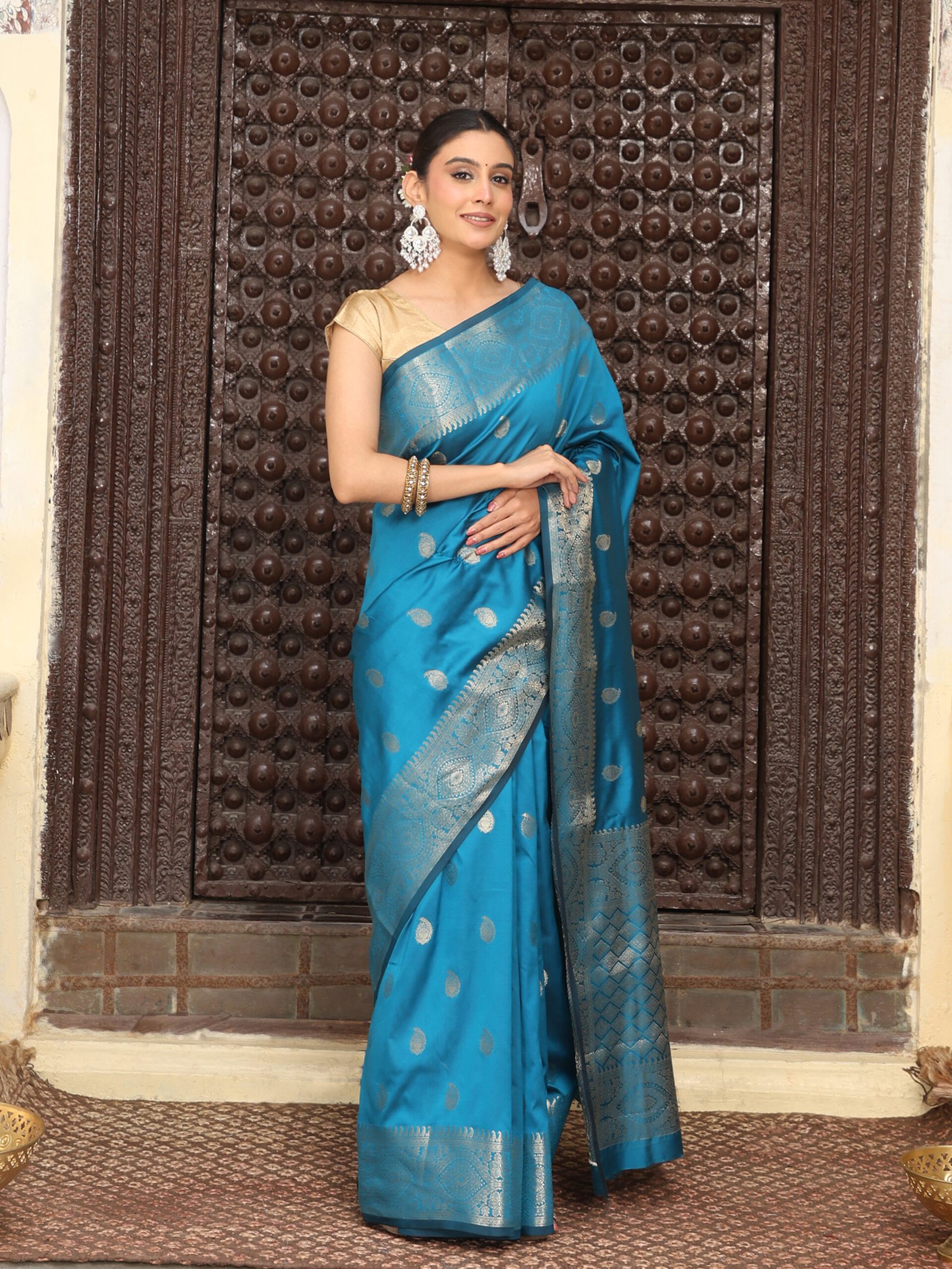 JACQUARD Saree - BLUE - Image 5