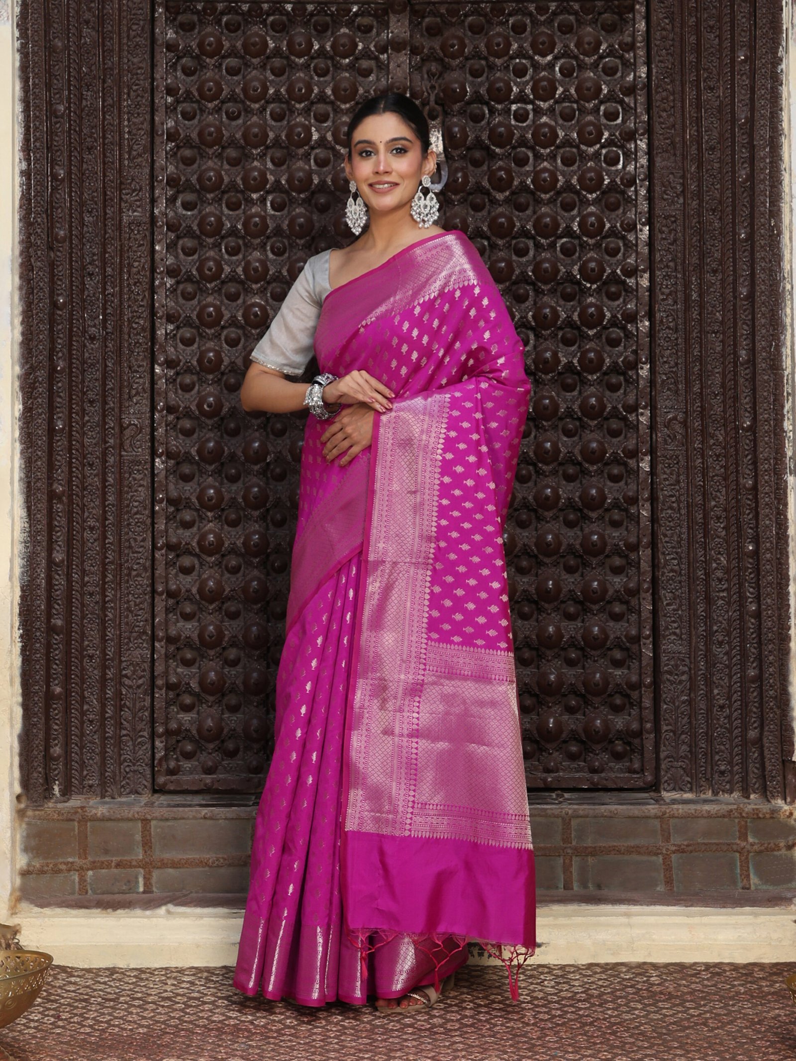 JACQUARD Saree - PINK - Image 6