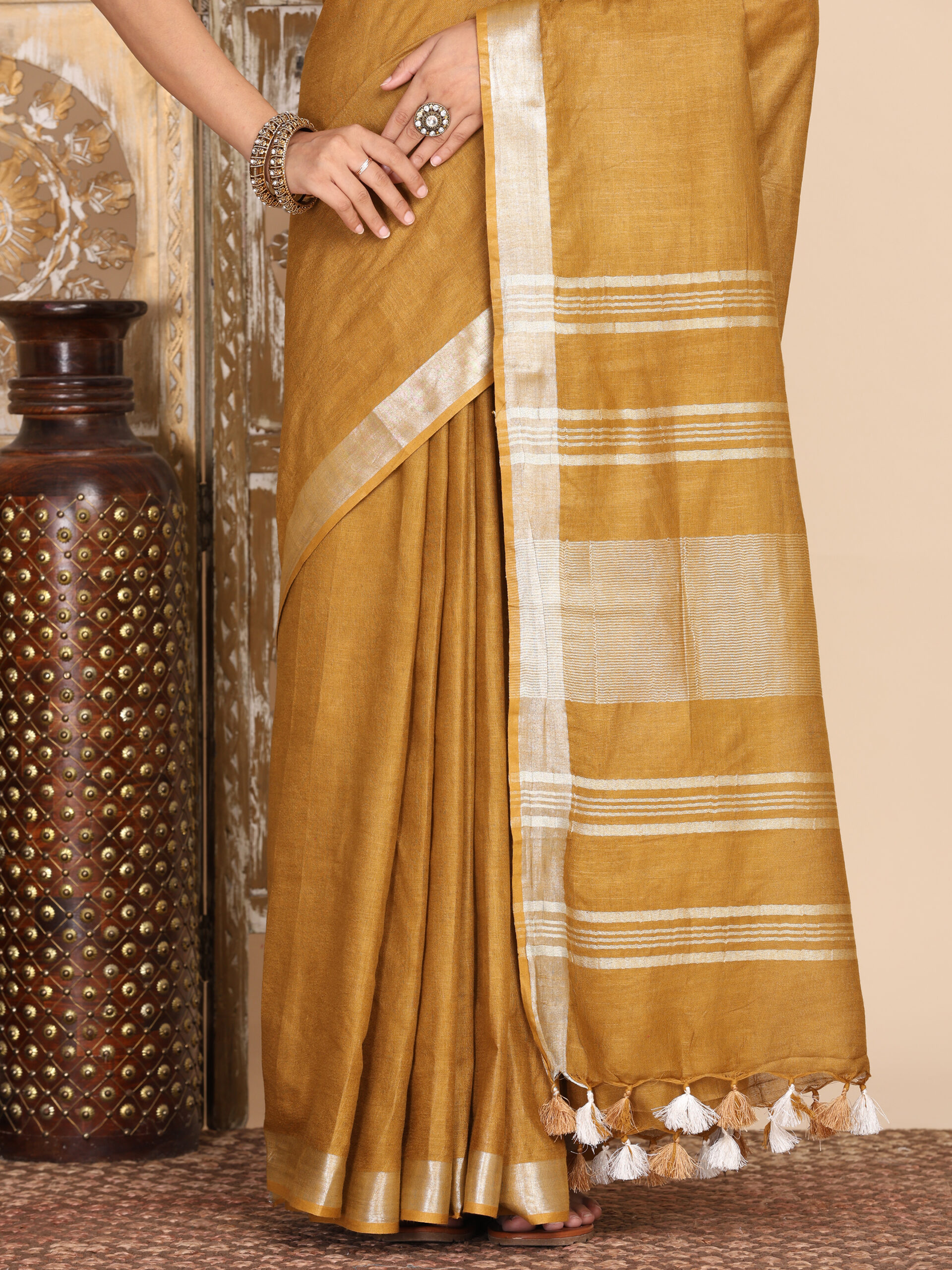 Brown Linen Cotton Blend Fabric - Image 4