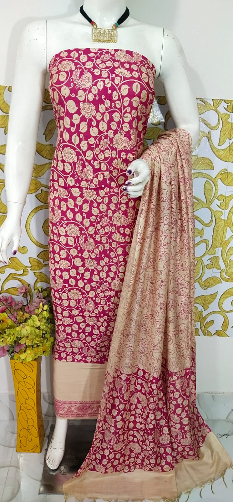 SEMI SILK HAND PRINTED UNSTITCHED DRESS MATERIAL WITH DUPATTAS - Image 2