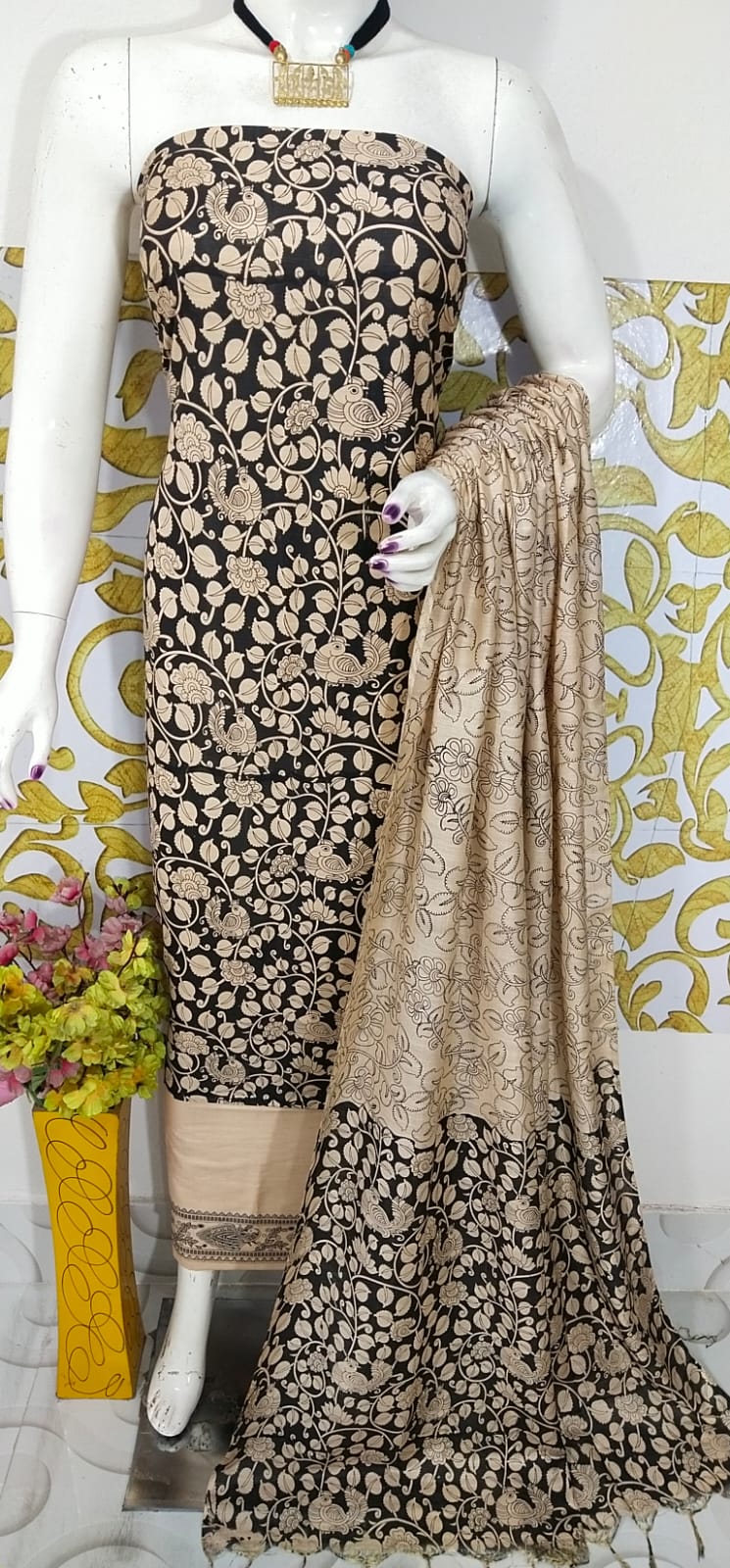 SEMI SILK HAND PRINTED UNSTITCHED DRESS MATERIAL WITH DUPATTAS - Image 2